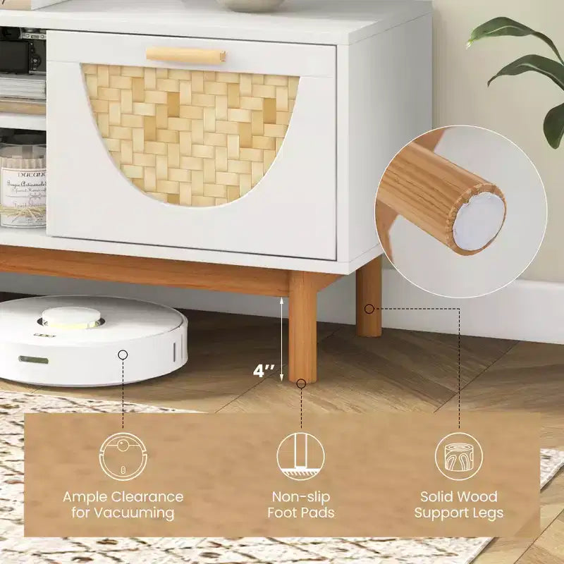 Meuble TV pour téléviseurs jusqu'à 55 pouces avec 2 tiroirs, façades en bambou tressé et pieds en bois massif, blanc